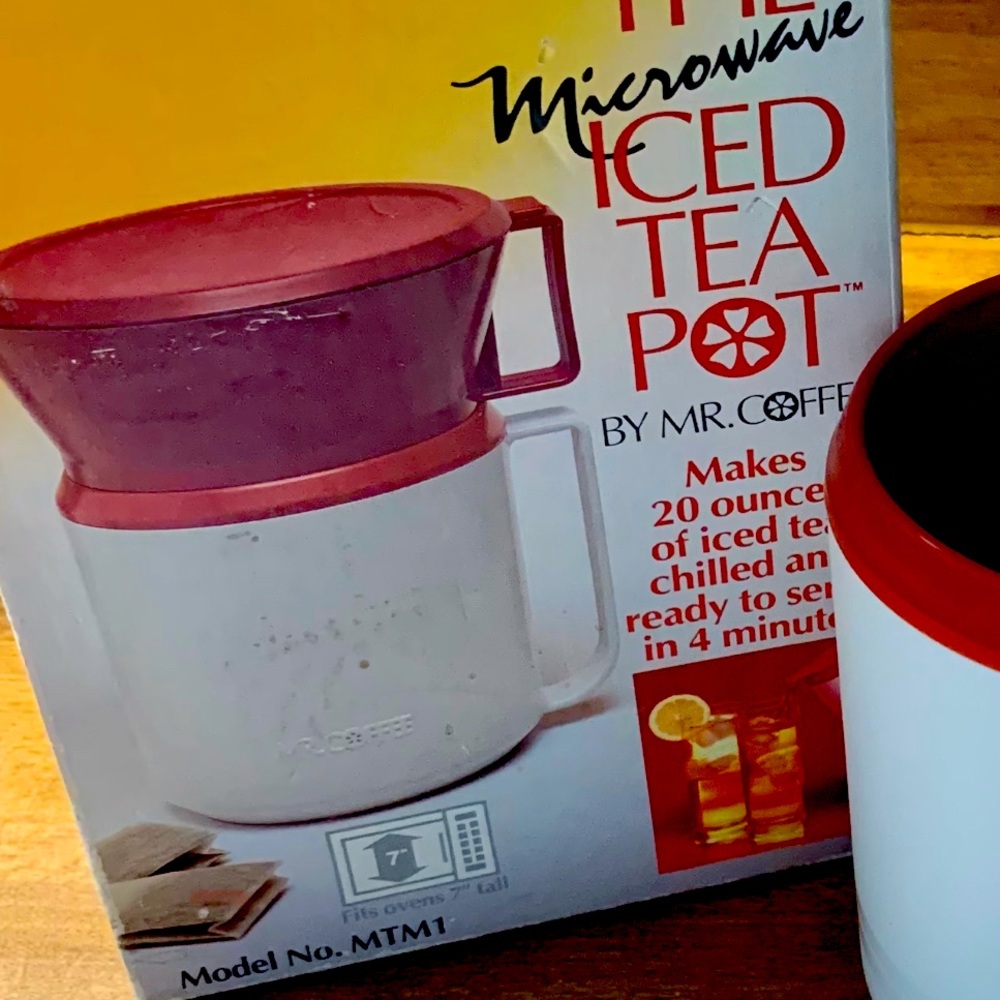 VINTAGE Mr. coffee single microwave iced tea pot